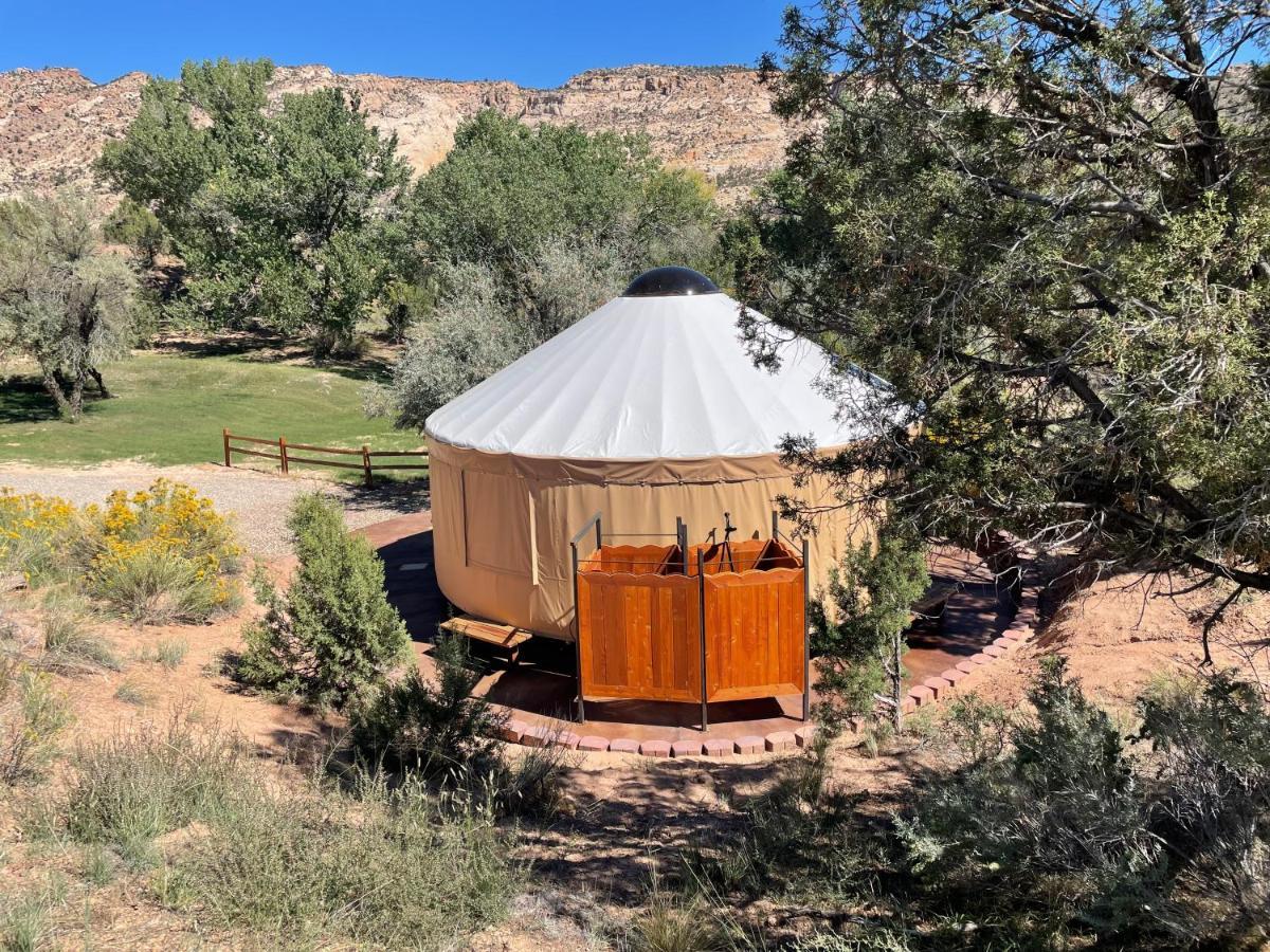 Escalante Yurts - Luxury Lodging Extérieur photo