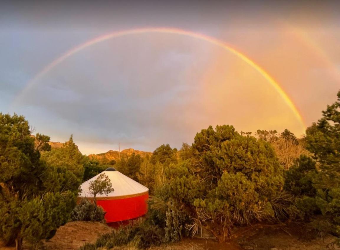Escalante Yurts - Luxury Lodging Extérieur photo